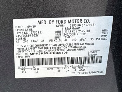2019 Ford Edge Titanium