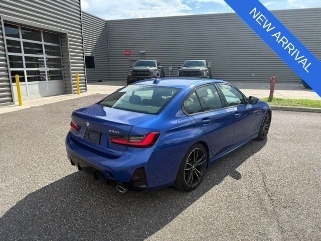 2023 BMW 3 Series 330i