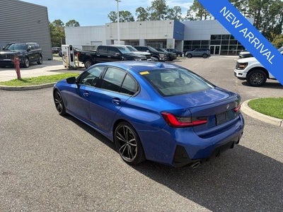 2023 BMW 3 Series 330i