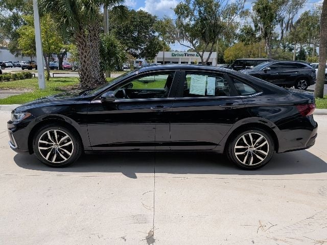 2025 Volkswagen Jetta 1.5T SE