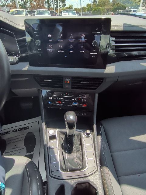 2025 Volkswagen Jetta 1.5T SE