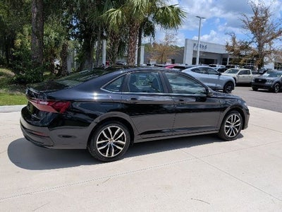 2025 Volkswagen Jetta 1.5T SE