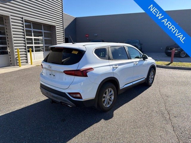 2023 Hyundai Santa Fe SE