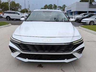 2025 Hyundai Elantra SEL Convenience