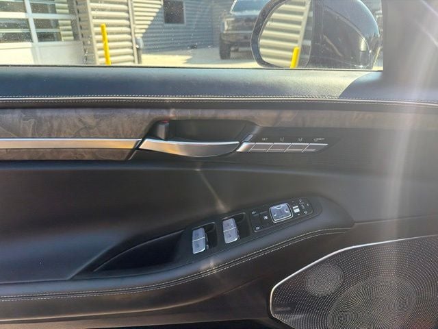 2020 Genesis G90 5.0 Ultimate