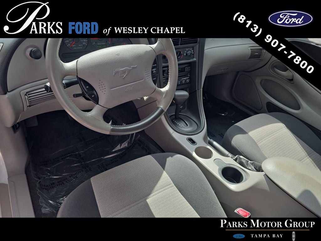 2003 Ford Mustang V6