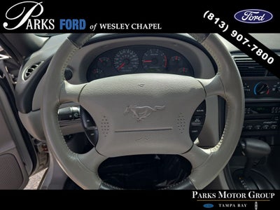 2003 Ford Mustang V6