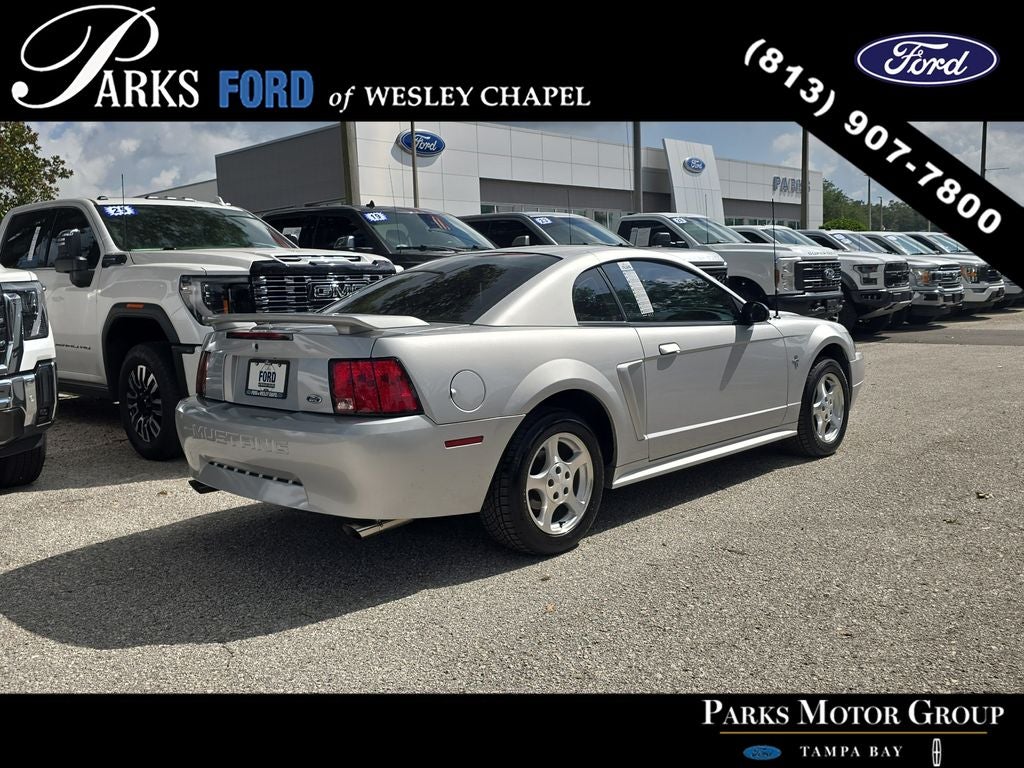 2003 Ford Mustang V6