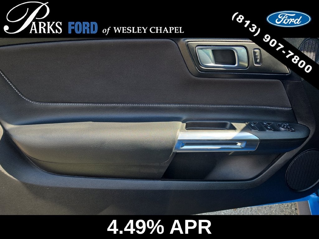 2022 Ford Mustang EcoBoost