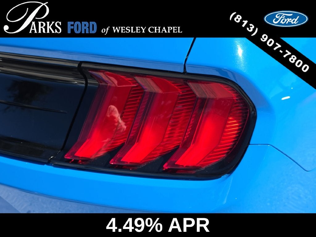 2022 Ford Mustang EcoBoost