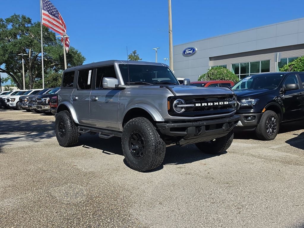 2024 Ford Bronco Outer Banks