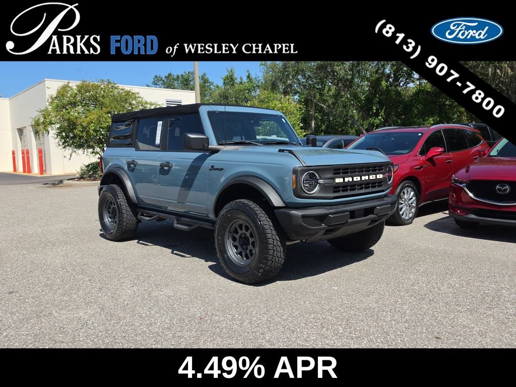2022 Ford Bronco Base