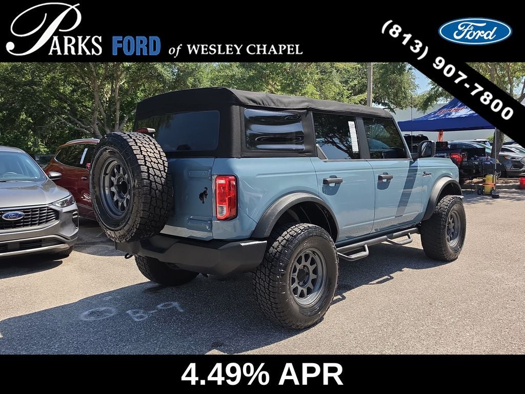 2022 Ford Bronco Base