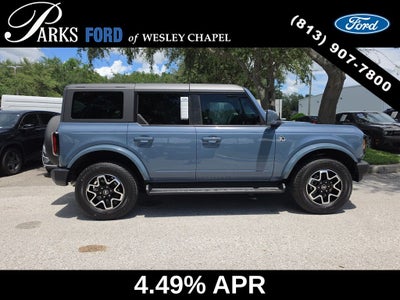 2025 Ford Bronco Outer Banks