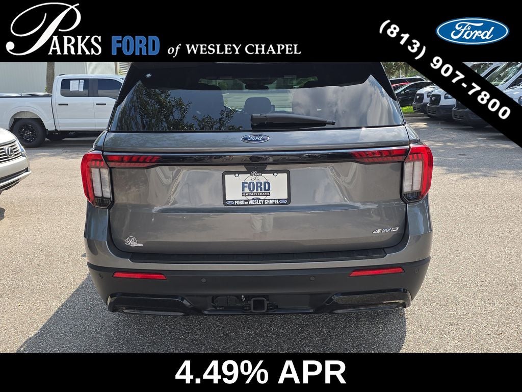 2025 Ford Explorer ST-Line