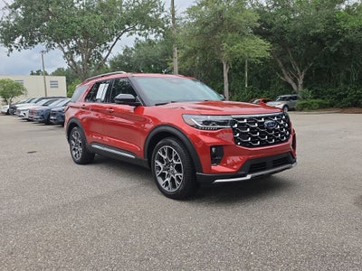 2025 Ford Explorer Platinum