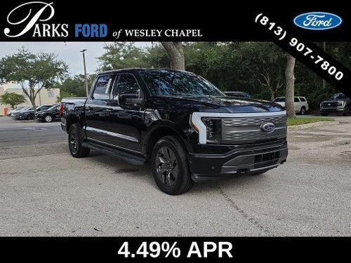2023 Ford F-150 Lightning Lariat