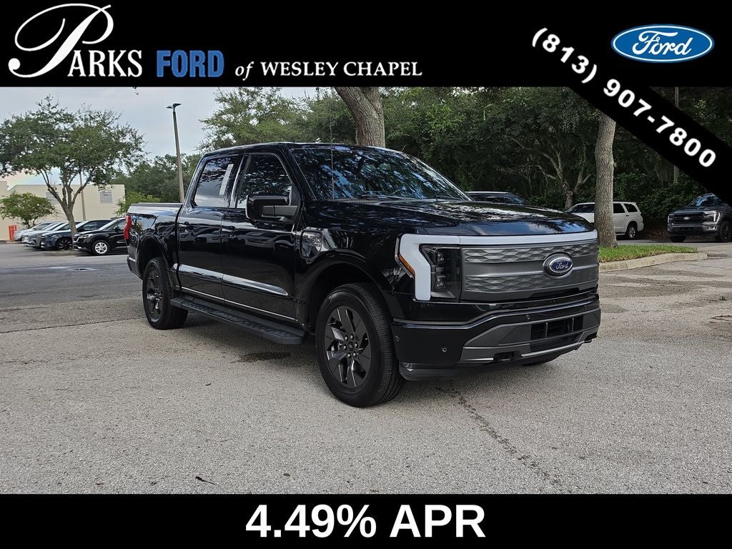 2023 Ford F-150 Lightning Lariat