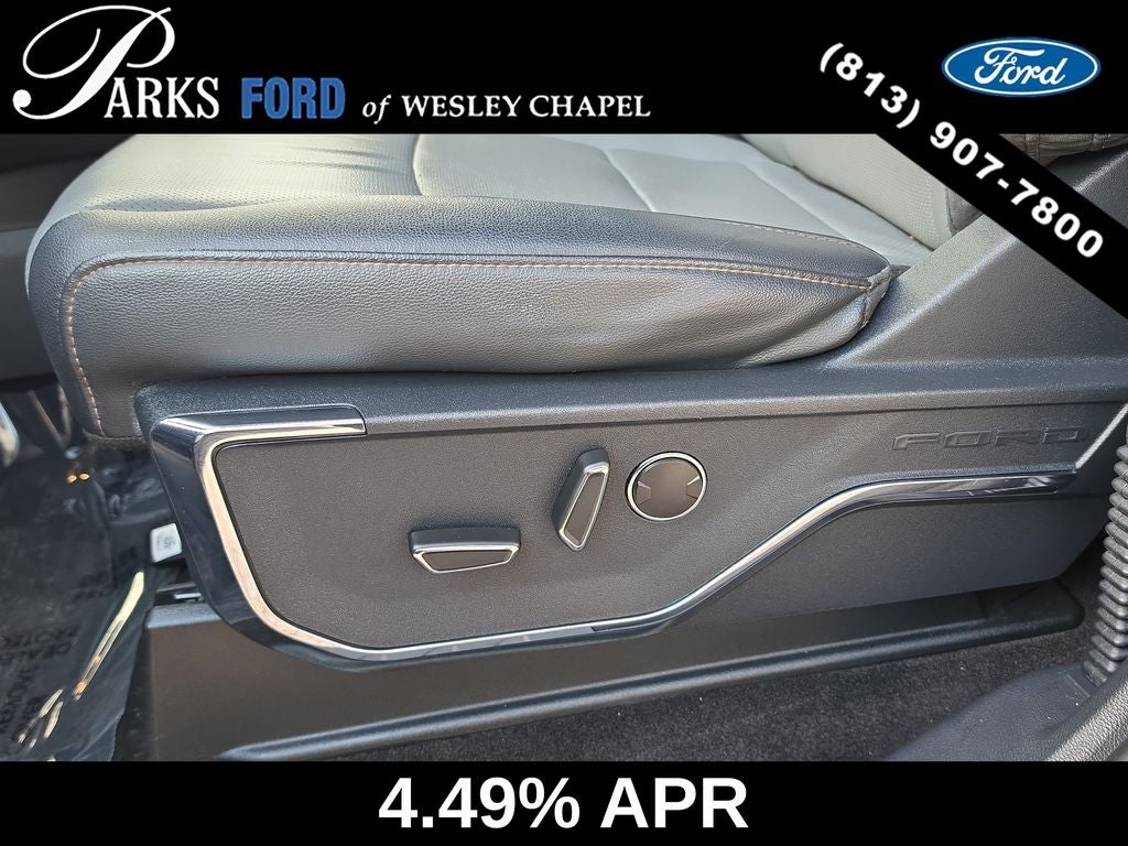 2023 Ford F-150 Lightning Lariat