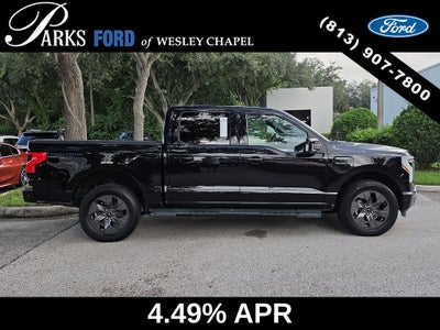 2023 Ford F-150 Lightning Lariat
