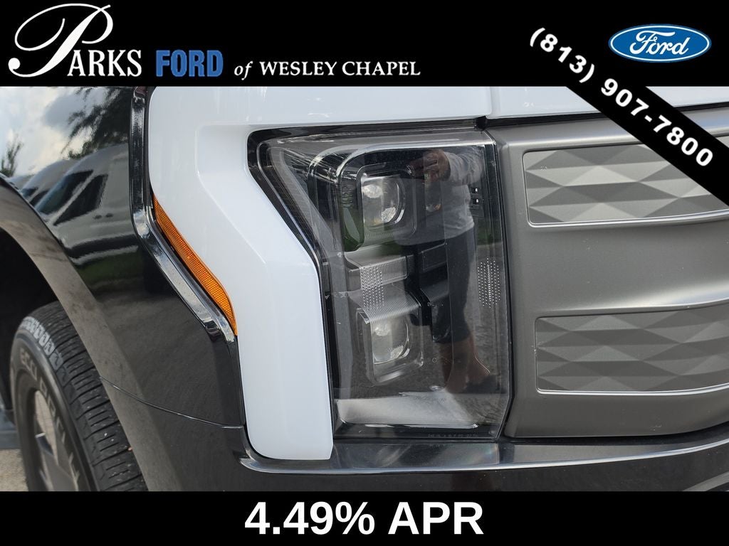 2023 Ford F-150 Lightning Lariat