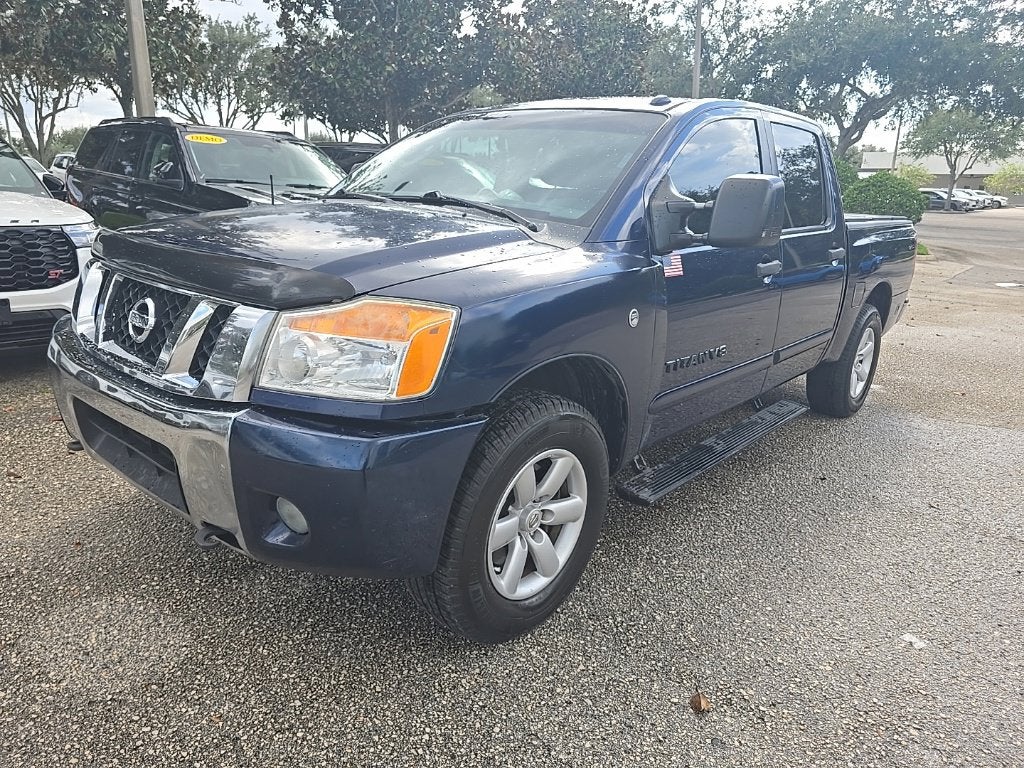 2011 Nissan Titan SV