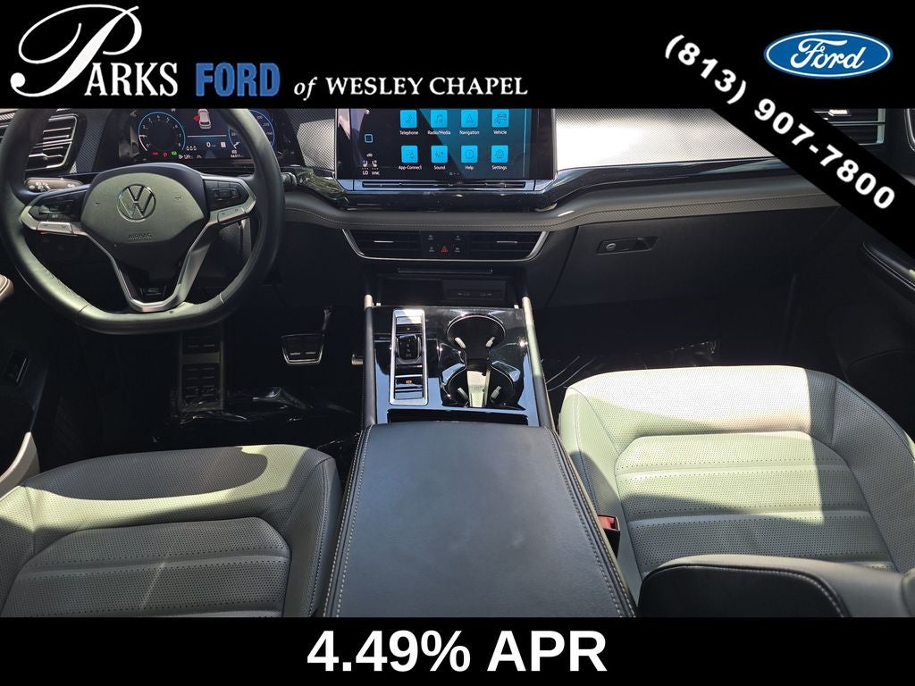 2024 Volkswagen Atlas Cross Sport 2.0T SEL R-Line