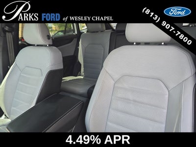 2024 Volkswagen Atlas Cross Sport 2.0T SEL R-Line