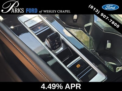 2024 Volkswagen Atlas Cross Sport 2.0T SEL R-Line