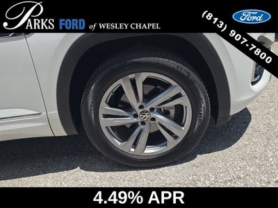 2024 Volkswagen Atlas Cross Sport 2.0T SEL R-Line