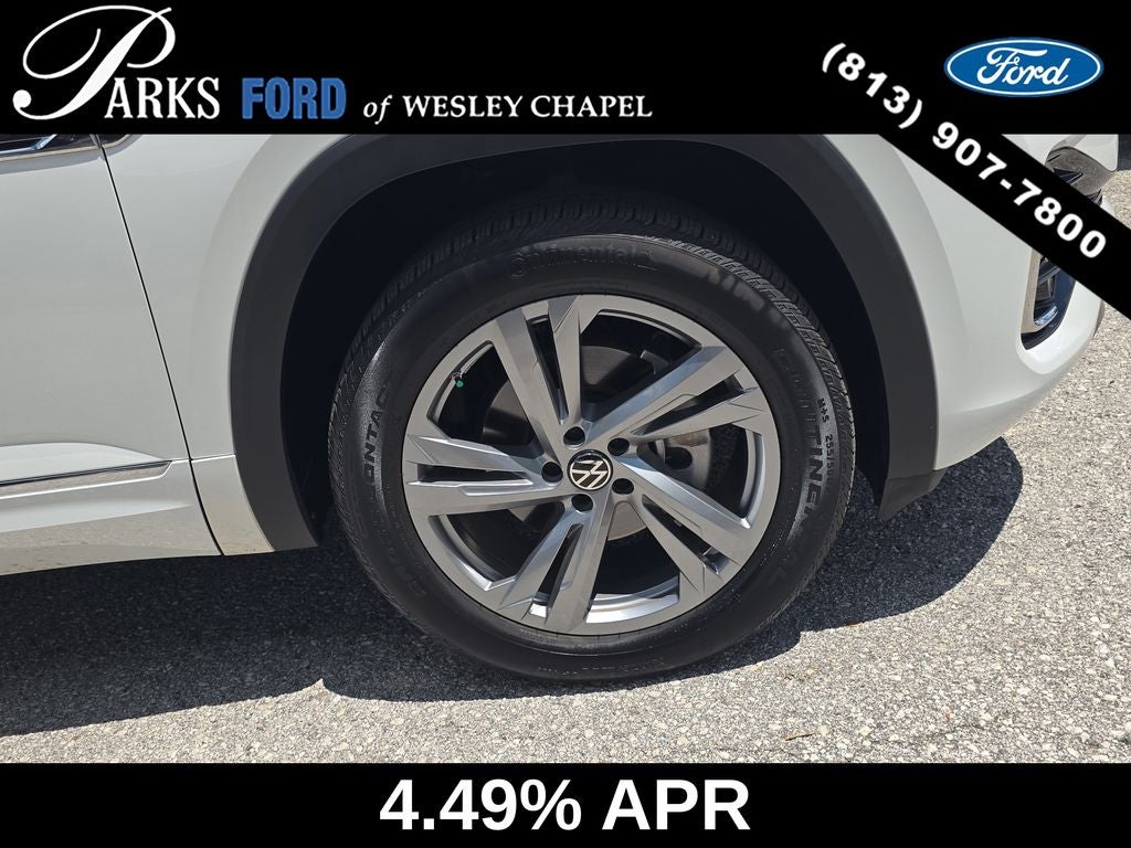 2024 Volkswagen Atlas Cross Sport 2.0T SEL R-Line