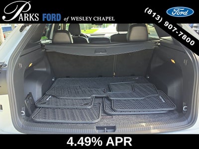 2022 Volkswagen Atlas Cross Sport 3.6L V6 SEL Premium R-Line