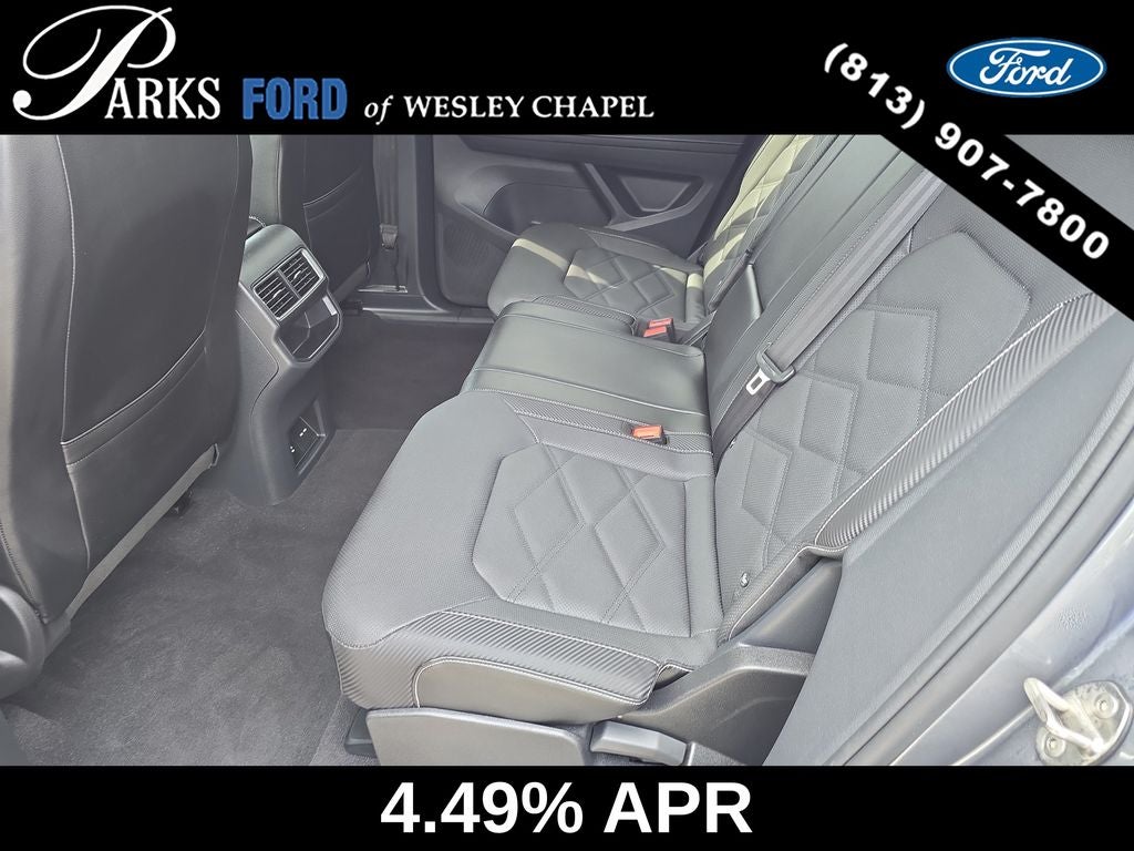 2024 Volkswagen Atlas Cross Sport 2.0T SE w/Technology