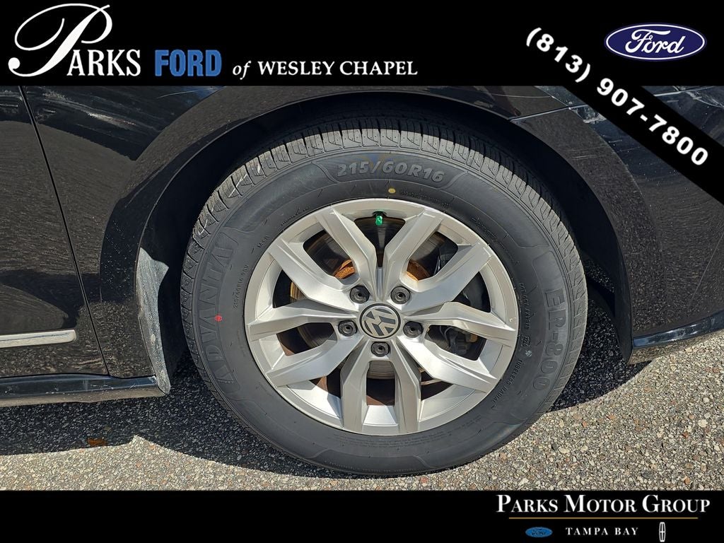 2016 Volkswagen Passat 1.8T S