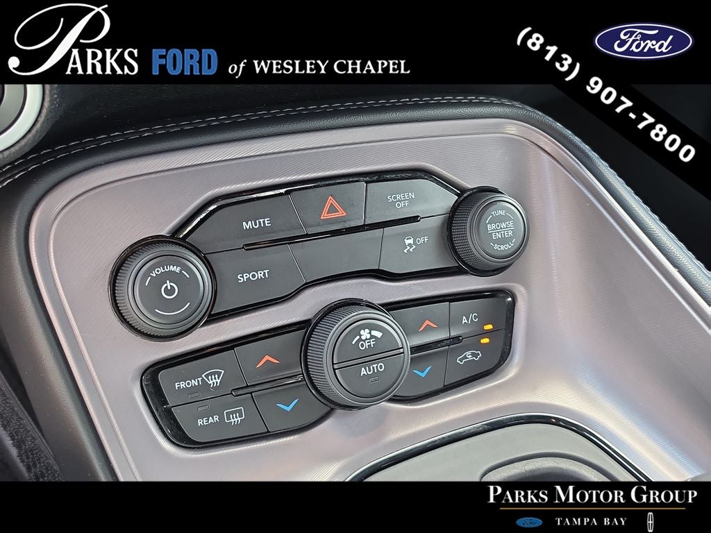 2023 Dodge Challenger SXT