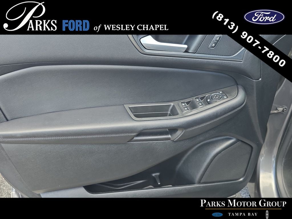 2022 Ford Edge SE
