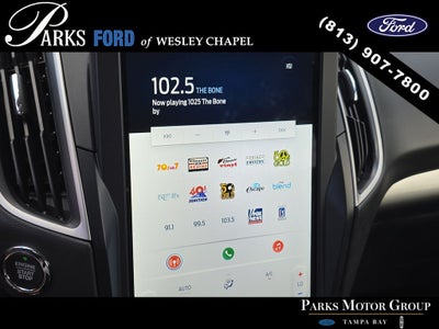 2022 Ford Edge SE