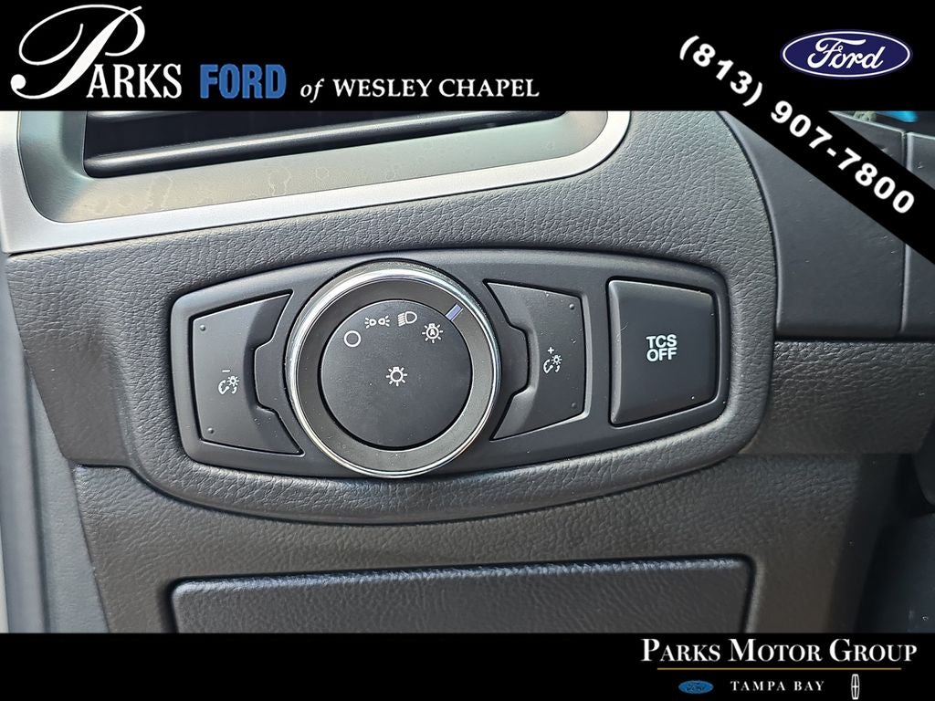 2022 Ford Edge SE