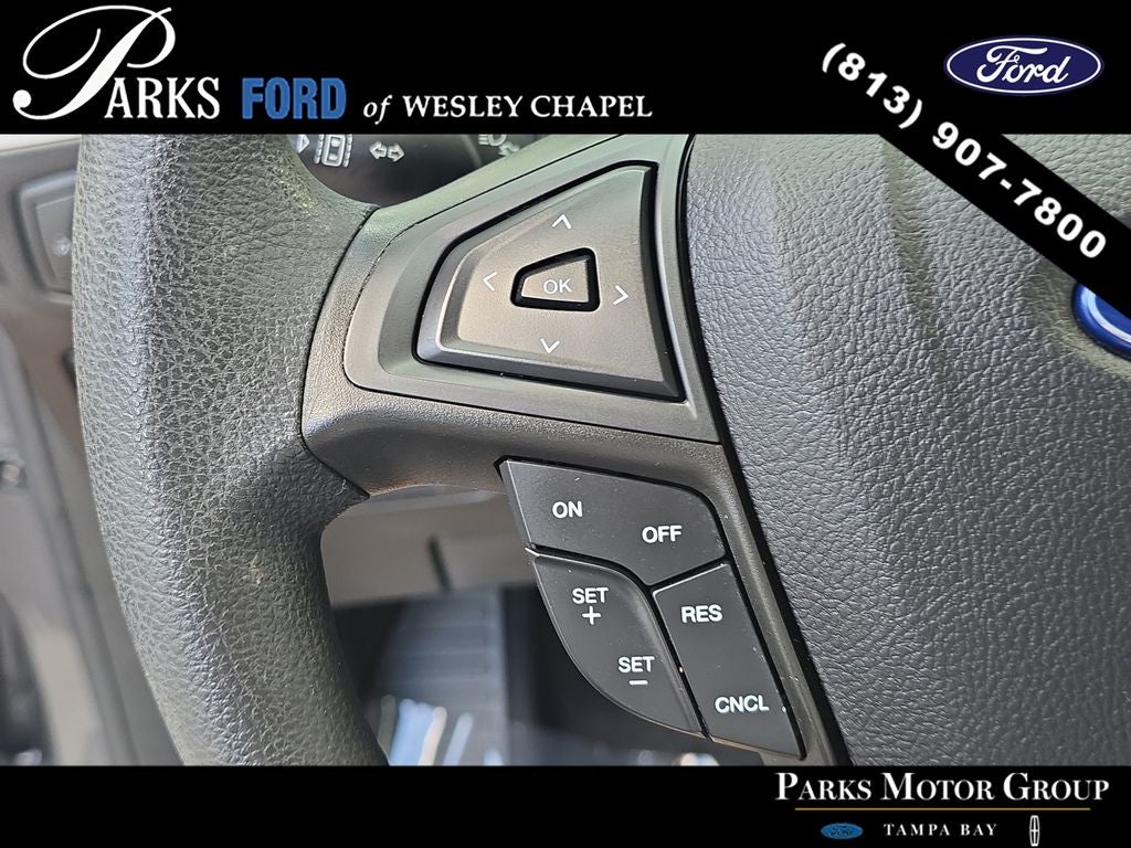 2022 Ford Edge SE
