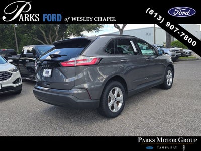 2022 Ford Edge SE