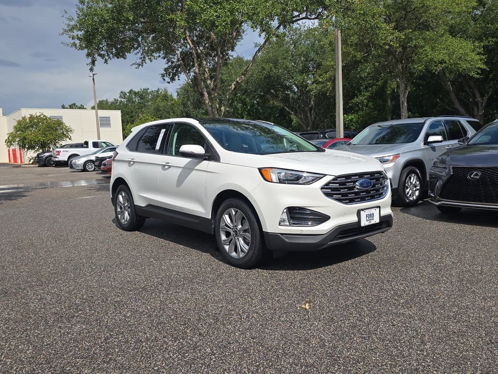2023 Ford Edge Titanium