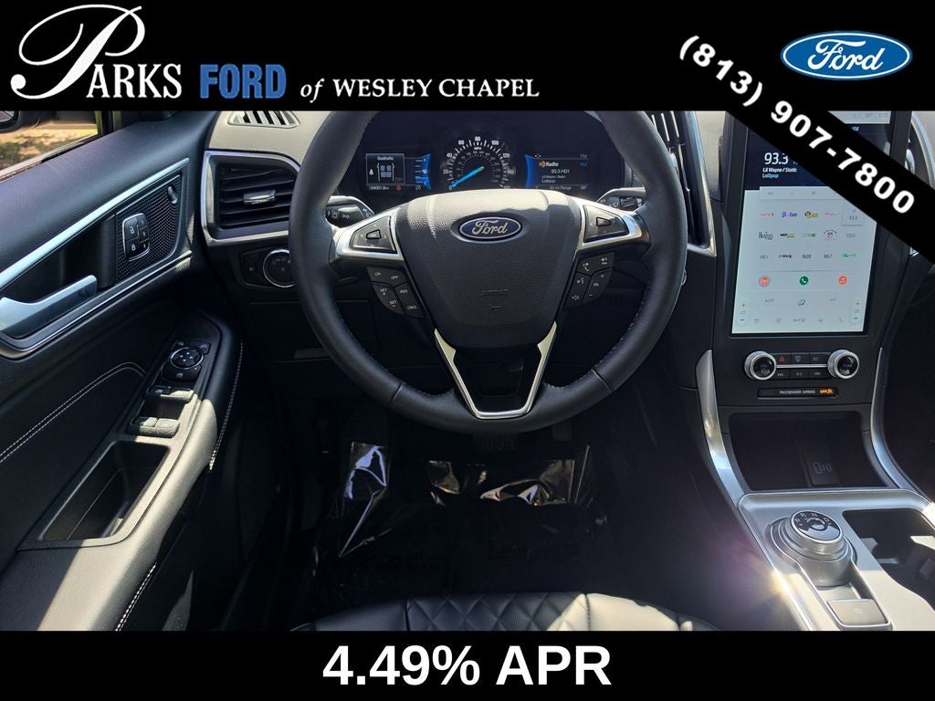 2024 Ford Edge Titanium