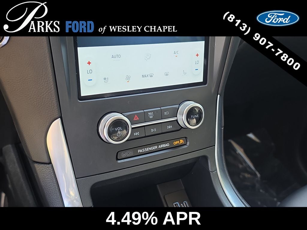 2024 Ford Edge Titanium