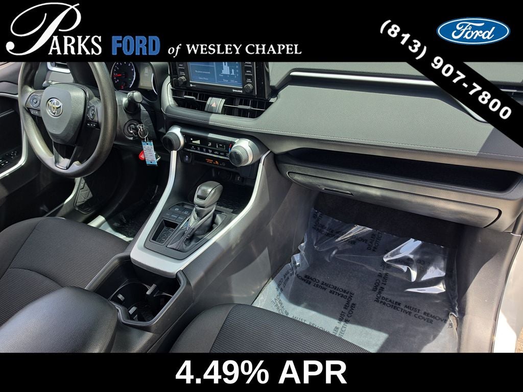2022 Toyota RAV4 LE
