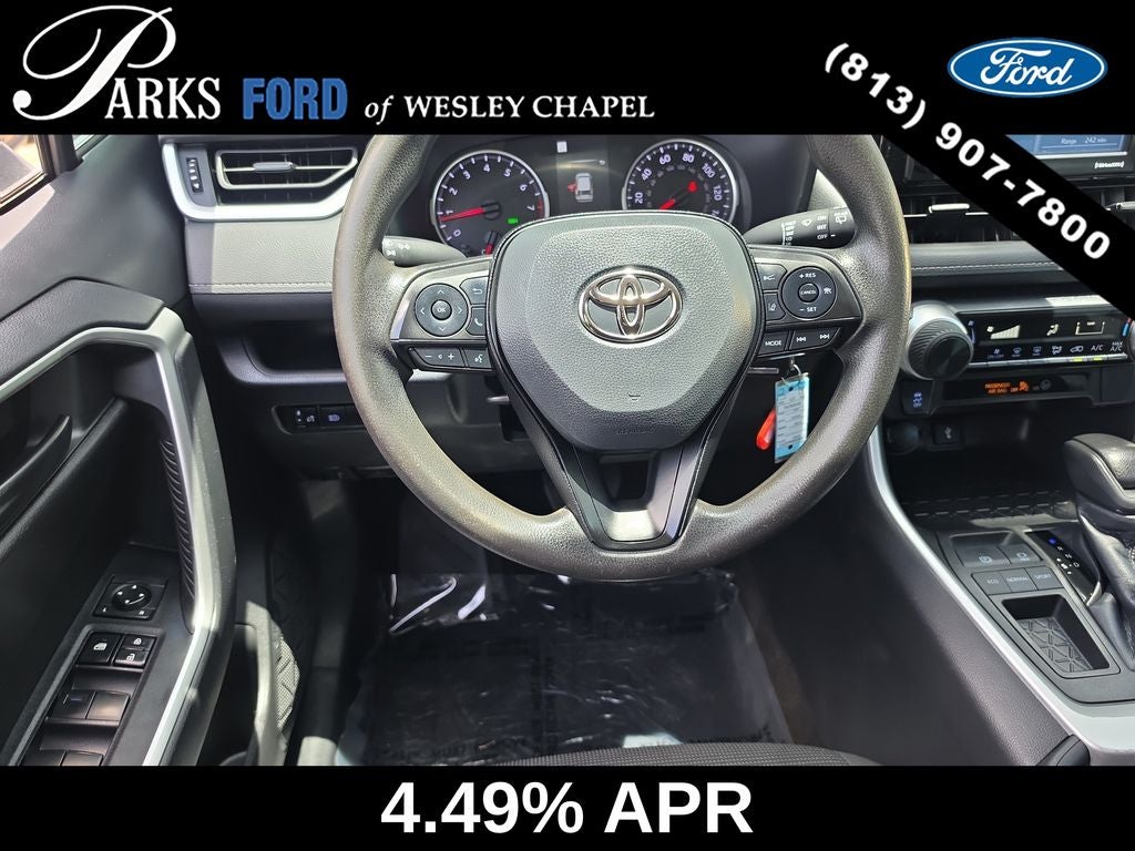 2022 Toyota RAV4 LE