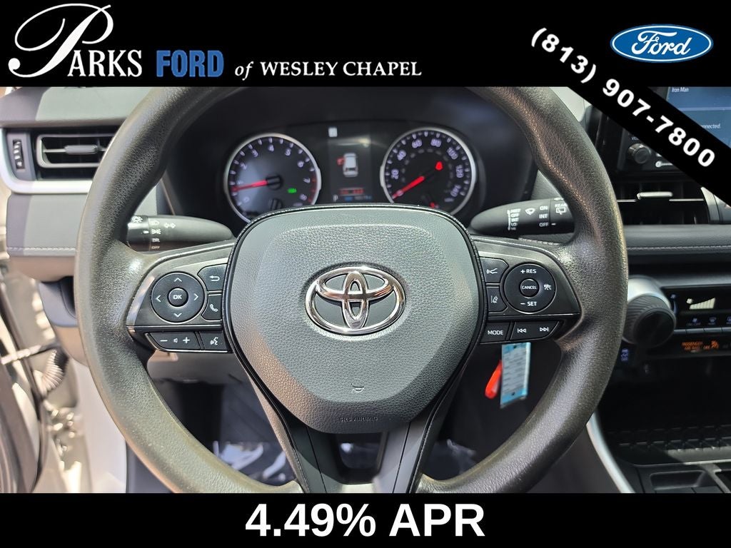 2022 Toyota RAV4 LE