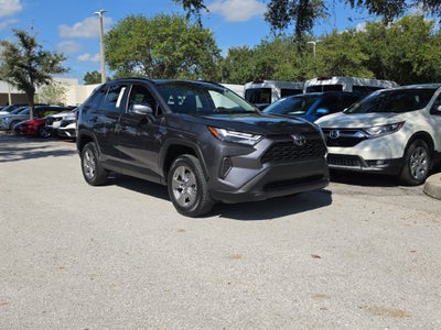 2024 Toyota RAV4 XLE