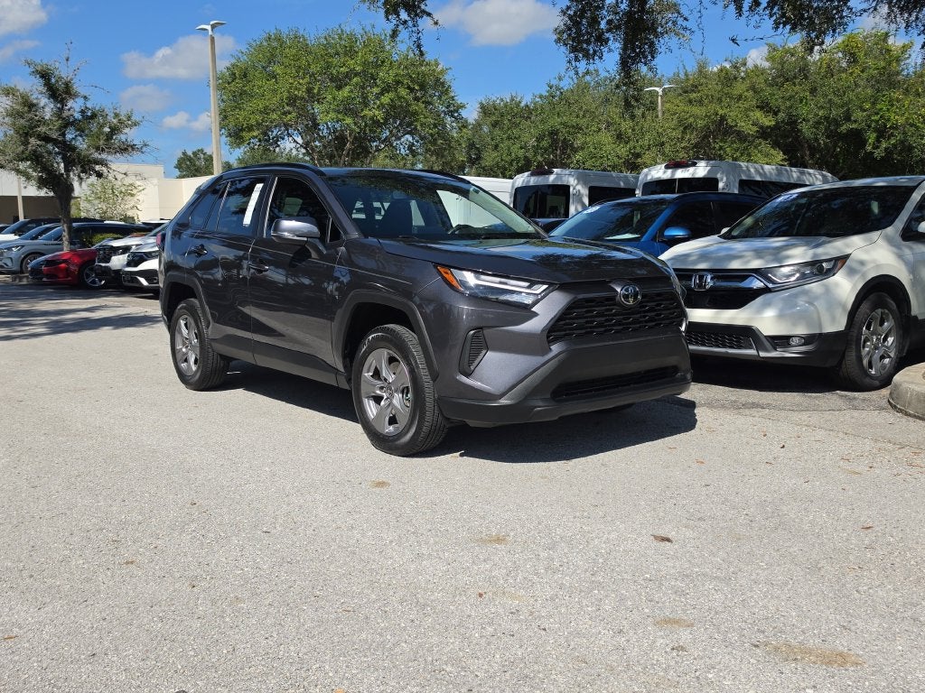2024 Toyota RAV4 XLE