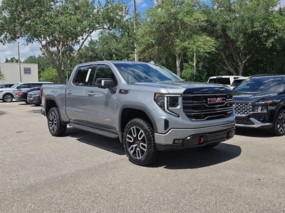 2025 GMC Sierra 1500 AT4