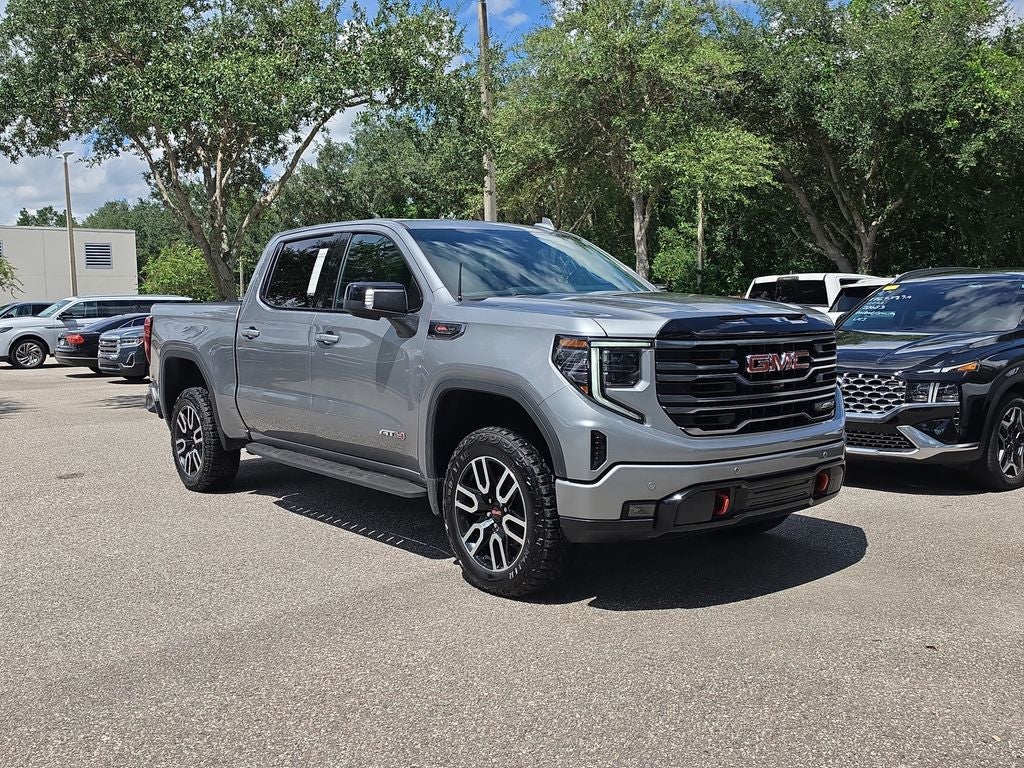 2025 GMC Sierra 1500 AT4